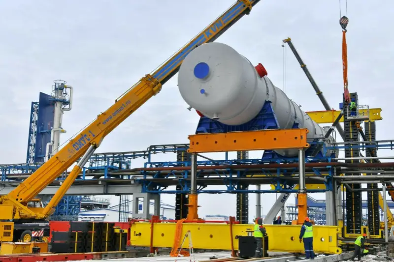 Chemical Plant Lifting Solutions