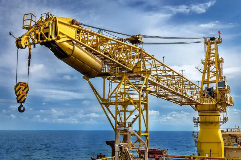 Marine and Offshore Lifting Equipment